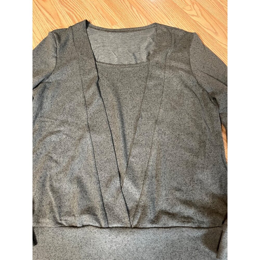 Shein Womens Grey Long Sleeve V-Neck‎ Knit Sweater Size M